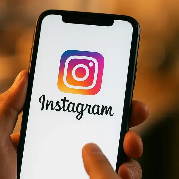 📱 הפתעה בשוק הדיגיטל טרנד חדש מכפיל חשיפה בעמודי אינסטגרם – בלי שקל על פרסום