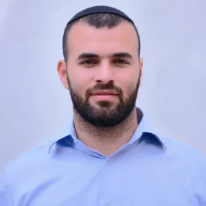 נועם יעקב